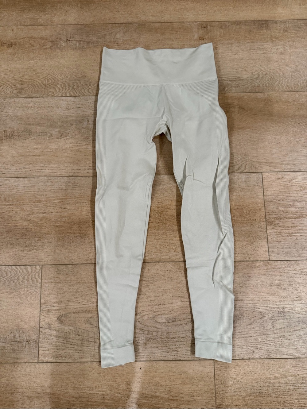 SET Active Oatmeal Color Pants Leggings